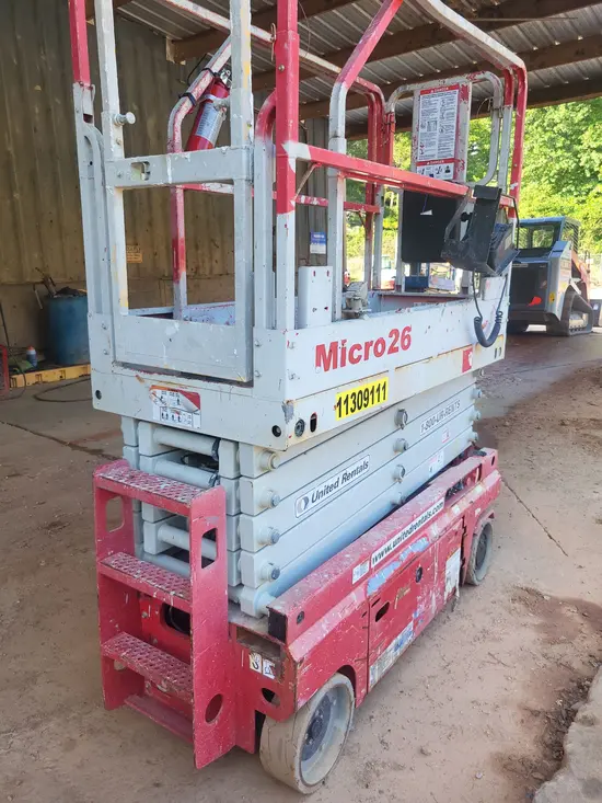 2021 MEC MICRO 26 Scissor Lift
