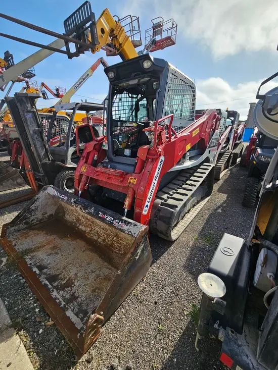 2022 Takeuchi TL12V2-CR Track Loader