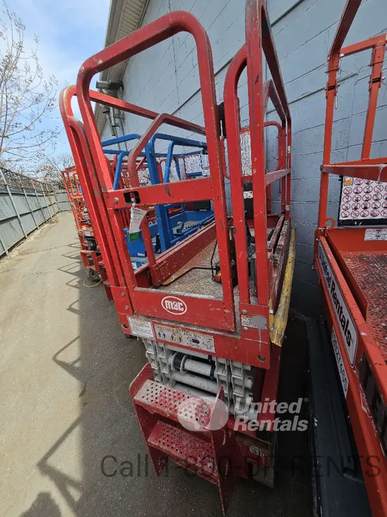 2017 MEC 1930SE Scissor Lift