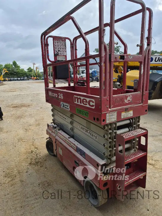 2019 MEC MICRO 26 Scissor Lift