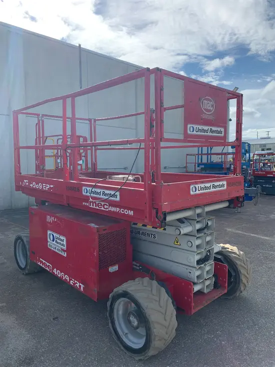 2016 MEC 4069ERT Scissor Lift