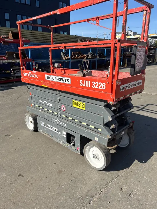 2018 Skyjack SJIII3226 Scissor Lift