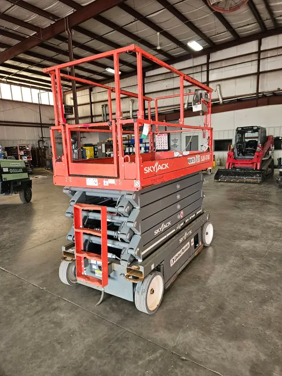 2018 Skyjack SJIII4740 Scissor Lift