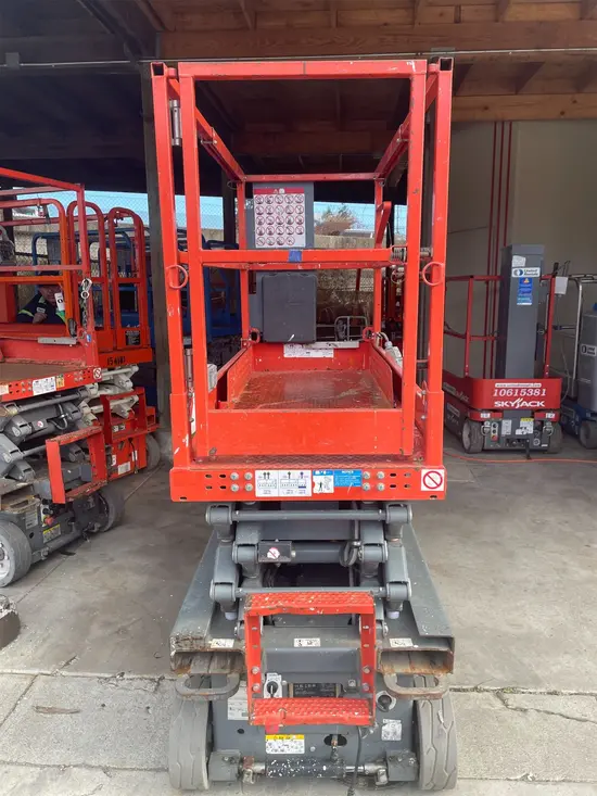 2017 Skyjack SJIII3219 Scissor Lift