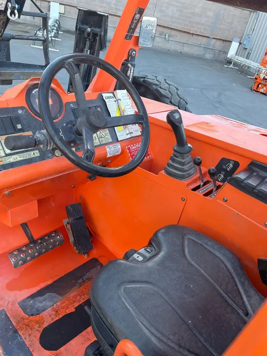 2019 SKYTRAK 10054 Forklift
