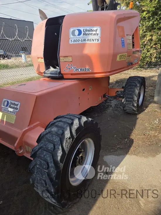 2017 JLG 400S Boom Lift