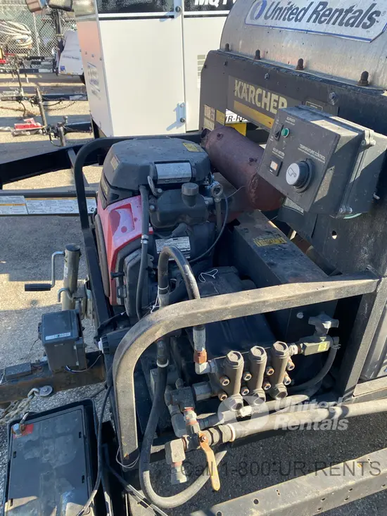 2022 KARCHER TRK-2500 HDS 4. Pressure Washer