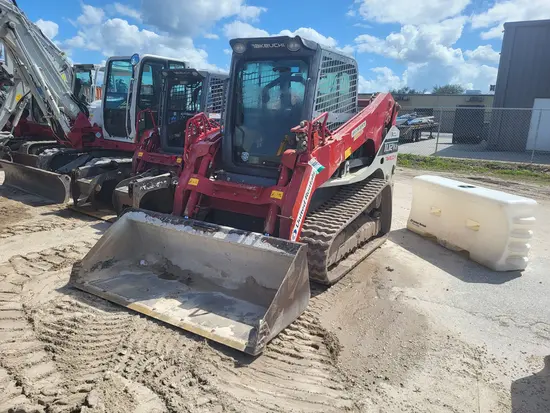 2022 Takeuchi TL12V2-CR Track Loader