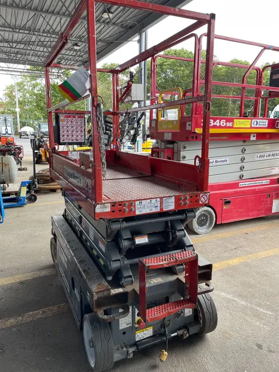 2017 Skyjack SJIII3219 Scissor Lift