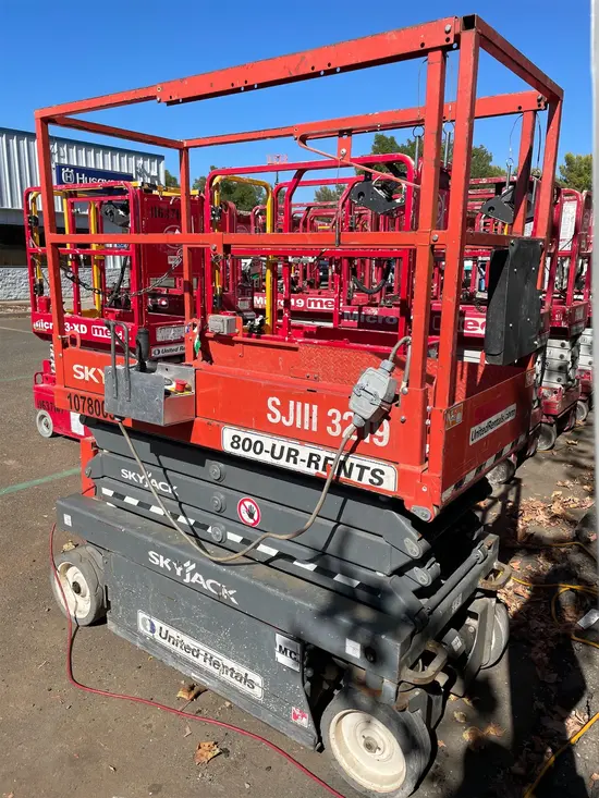 2018 Skyjack SJIII3219 Scissor Lift