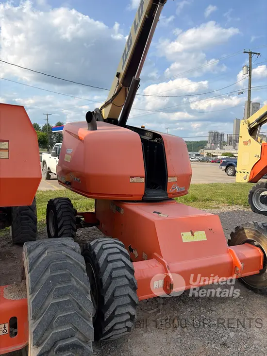 2017 JLG 400S Boom Lift