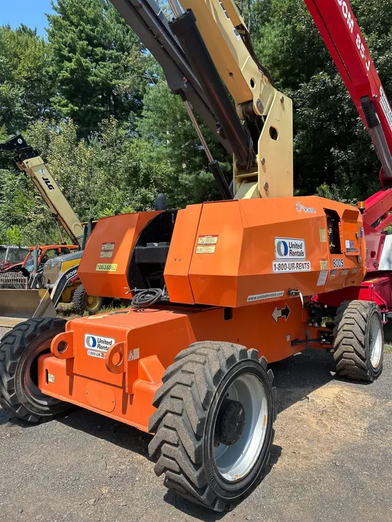 2017 JLG 800S Boom Lift