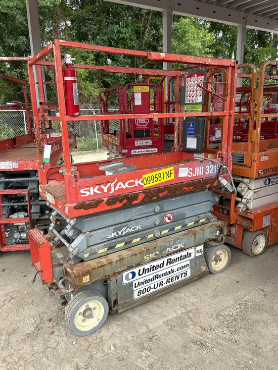 2016 Skyjack SJIII3219 Scissor Lift