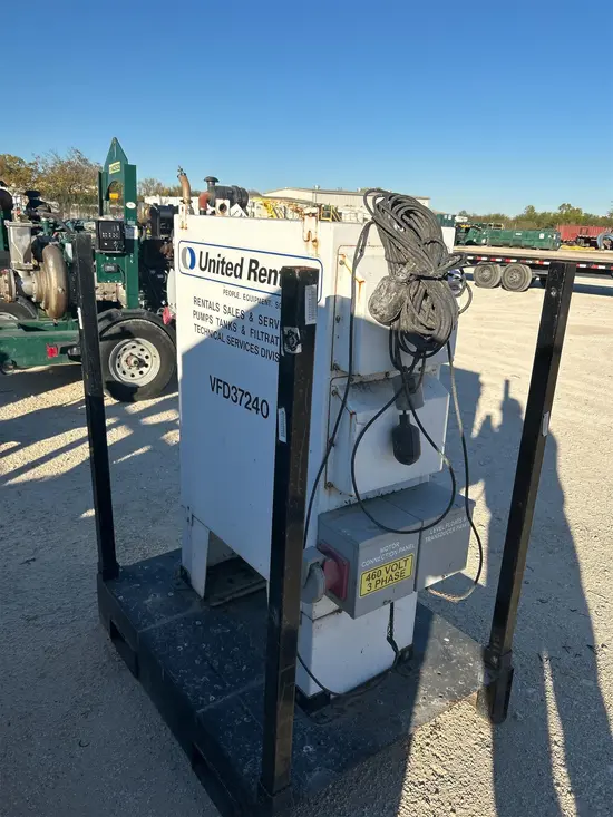2013 YASKAWA E7BRB040PZ Pump