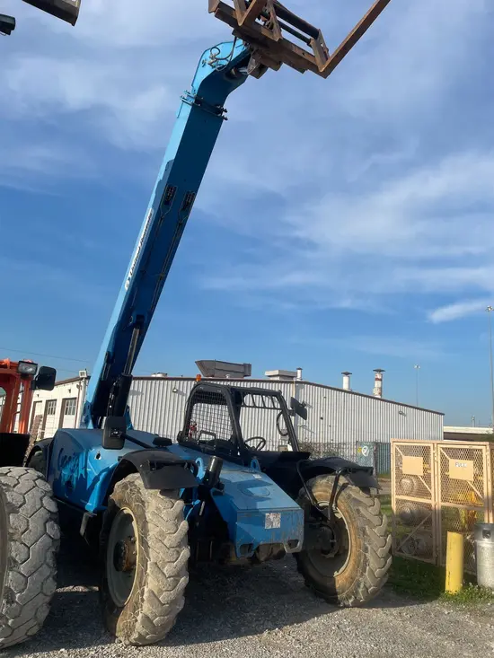 2015 Genie GTH-844D Forklift