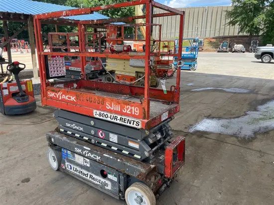 2016 Skyjack SJIII3219 Scissor Lift