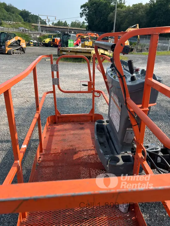 2017 JLG 600S Boom Lift