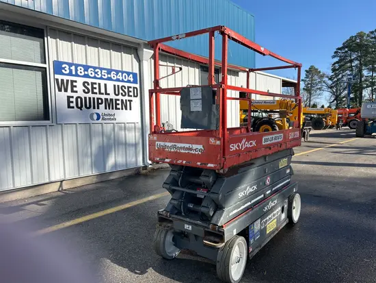 2018 Skyjack SJIII3226 Scissor Lift