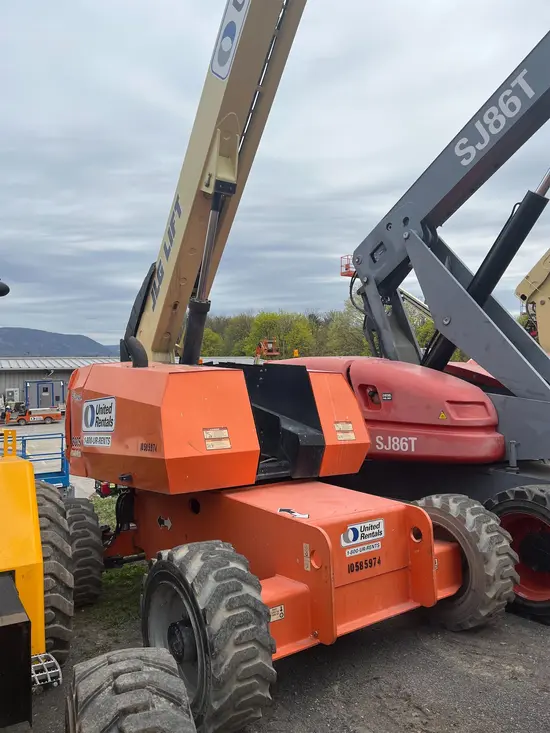 2017 JLG 600S Boom Lift