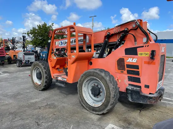 2018 SKYTRAK 6036 Forklift
