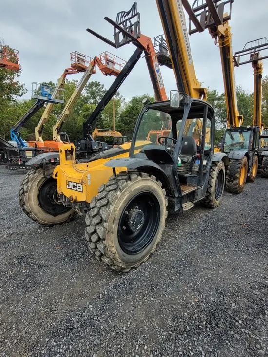 2017 JCB 509-42 Forklift