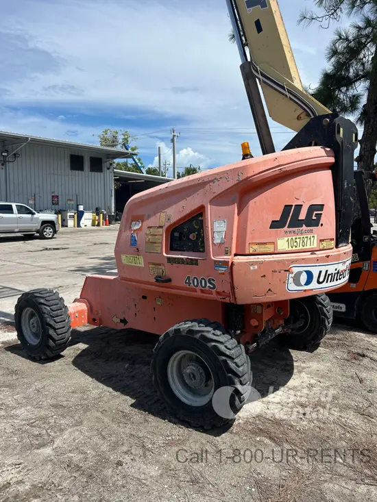 2017 JLG 400S Boom Lift