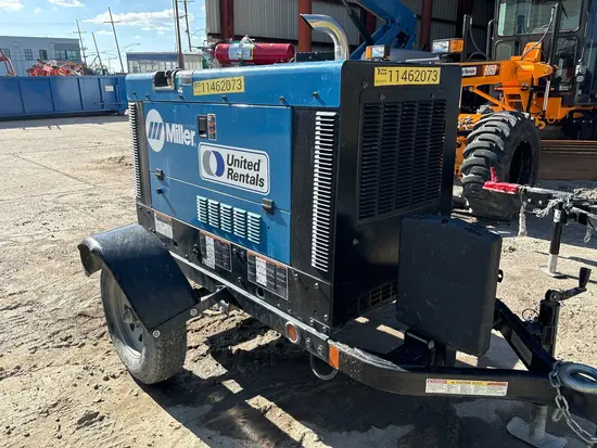 2022 Miller Welders Big Blue 300R Welder