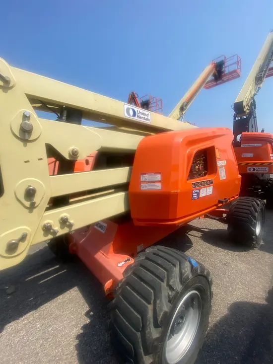 2017 JLG 450AJ Articulating Boom Lift