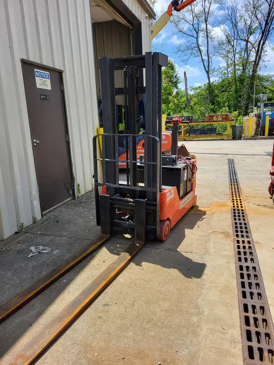 2018 Toyota 6BWC20 Warehouse Forklift