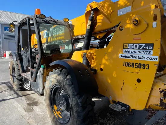 2017 JCB 507-42 Forklift