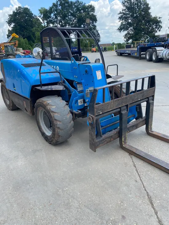 2019 Genie GTH-5519 Forklift