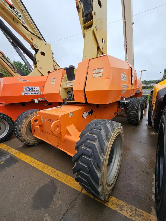 2017 JLG 860SJ Boom Lift