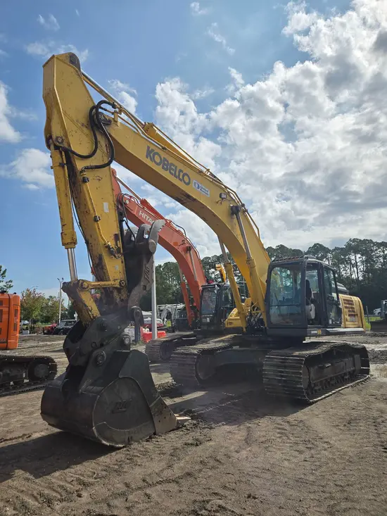 2021 Kobelco SK350LC-10 Excavator
