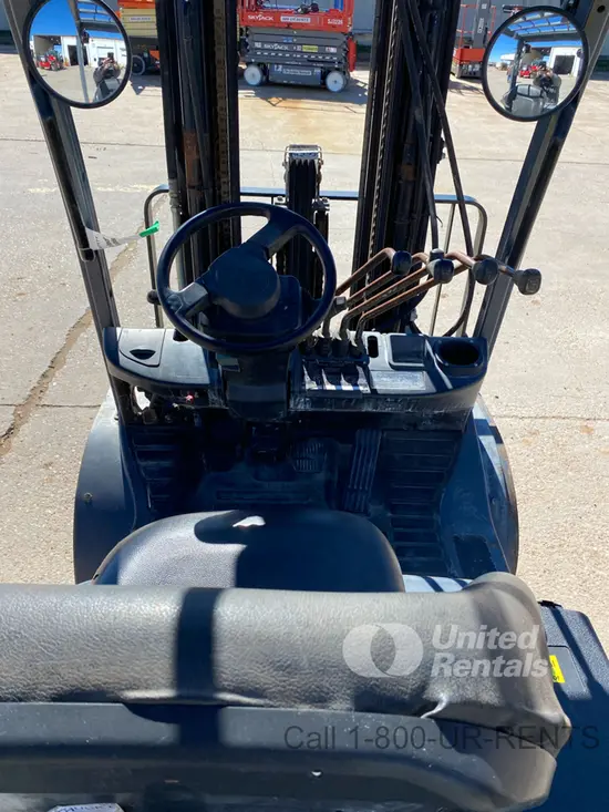 2018 Toyota 8FDU30 Warehouse Forklift