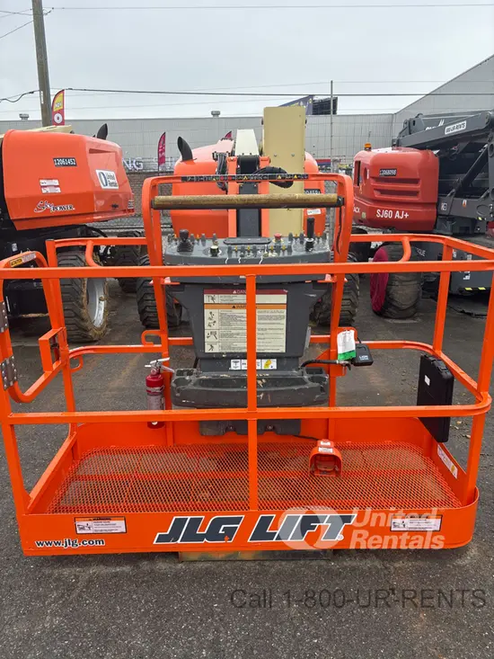 2017 JLG 450AJ Articulating Boom Lift