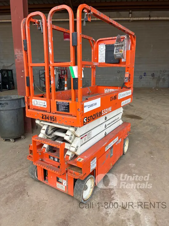 2019 Snorkel S3219E Scissor Lift