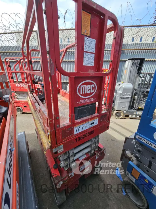 2017 MEC 1930SE Scissor Lift