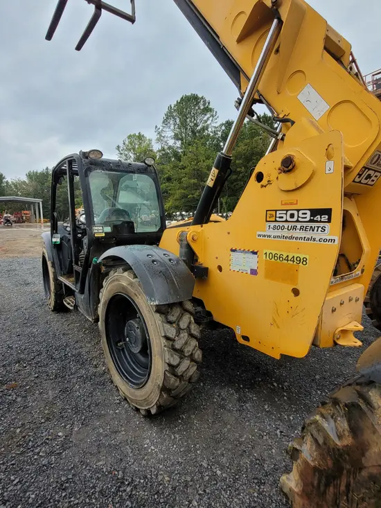 2017 JCB 509-42 Forklift