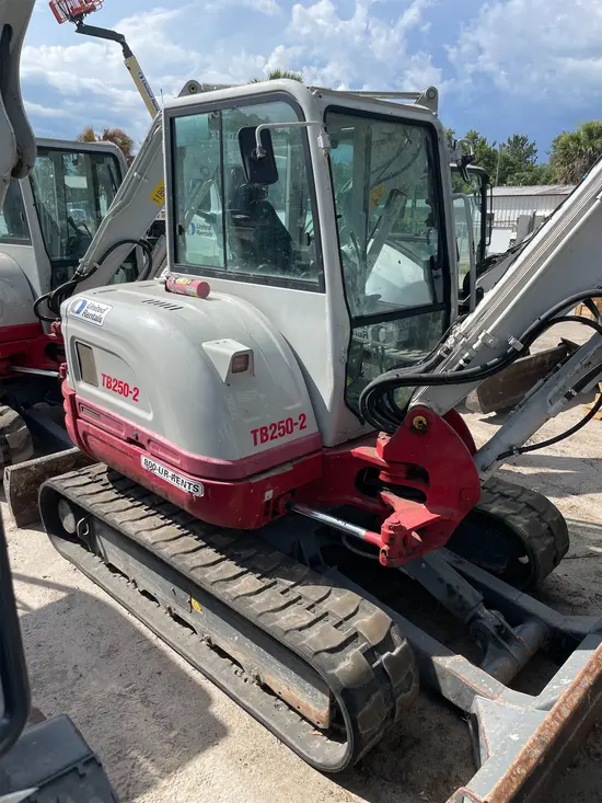 2022 Takeuchi TB250-2CR Mini Excavator