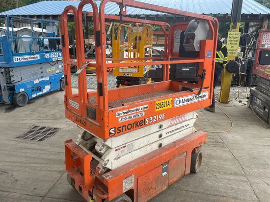 2019 Snorkel S3219E Scissor Lift