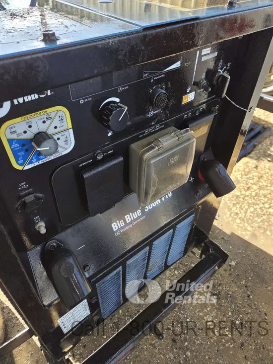 2022 Miller Welders Big Blue 300R Welder