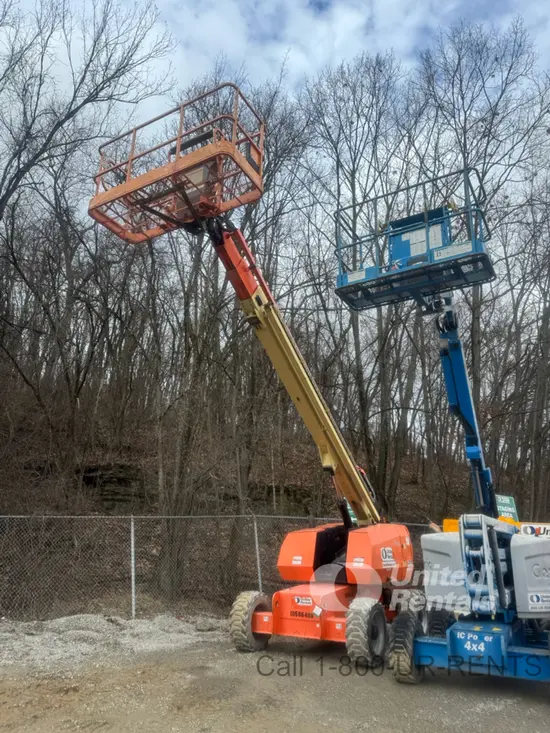 2017 JLG 600S Boom Lift