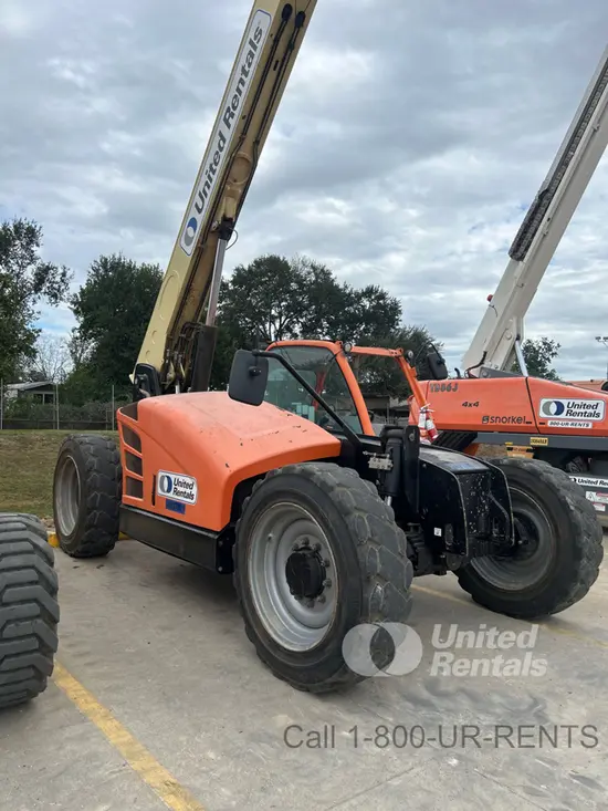 2016 JLG 642 Forklift