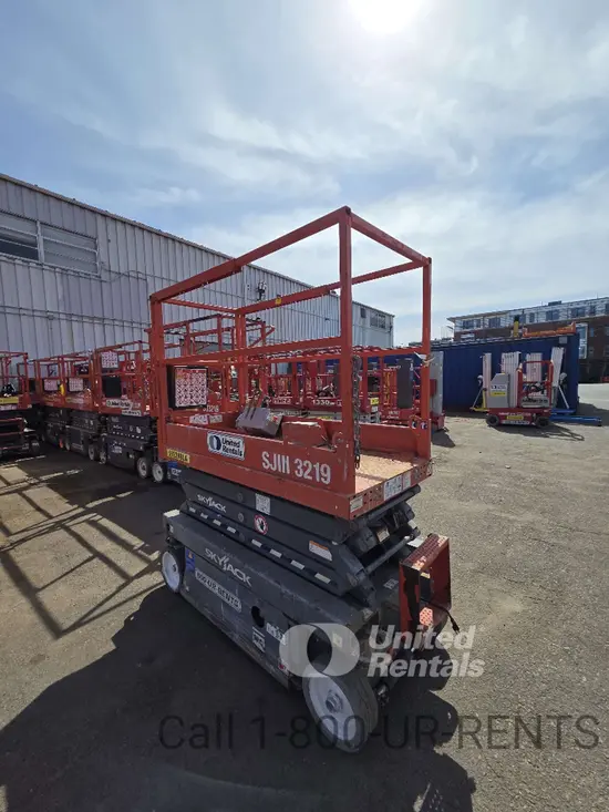 2018 Skyjack SJIII3219 Scissor Lift