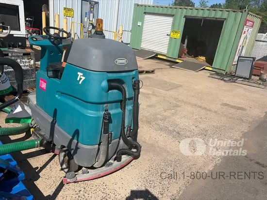 2021 Tennant M-T7 Scrubber