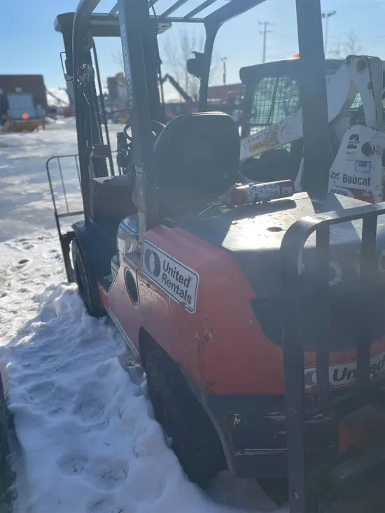 2019 Toyota 8FDU30 Warehouse Forklift