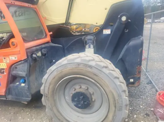 2019 JLG 1055 Forklift