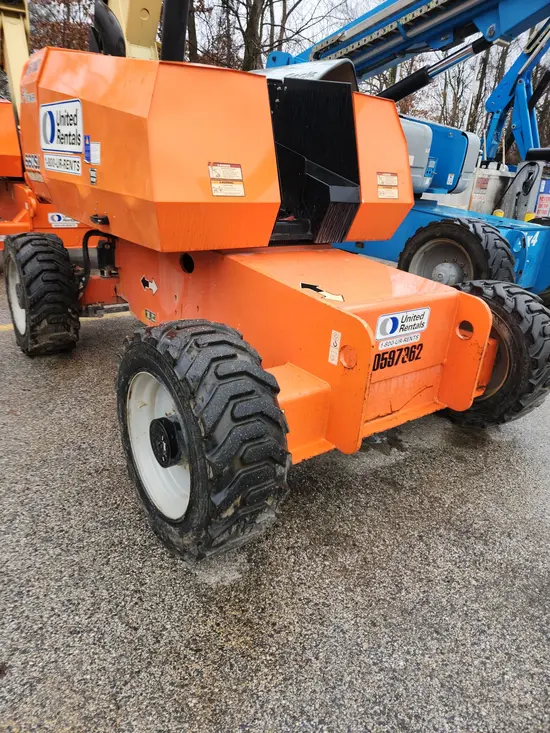 2017 JLG 660SJ Boom Lift