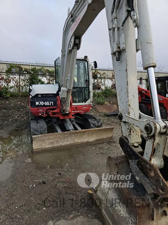 2021 Takeuchi TB370CR Mini Excavator