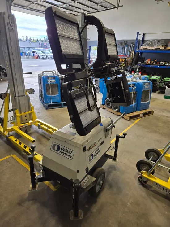 2022 Generac PLT240 Portable Light Tower